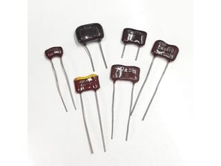 Silver Mica Capacitors (1pF - 20pF) - 1